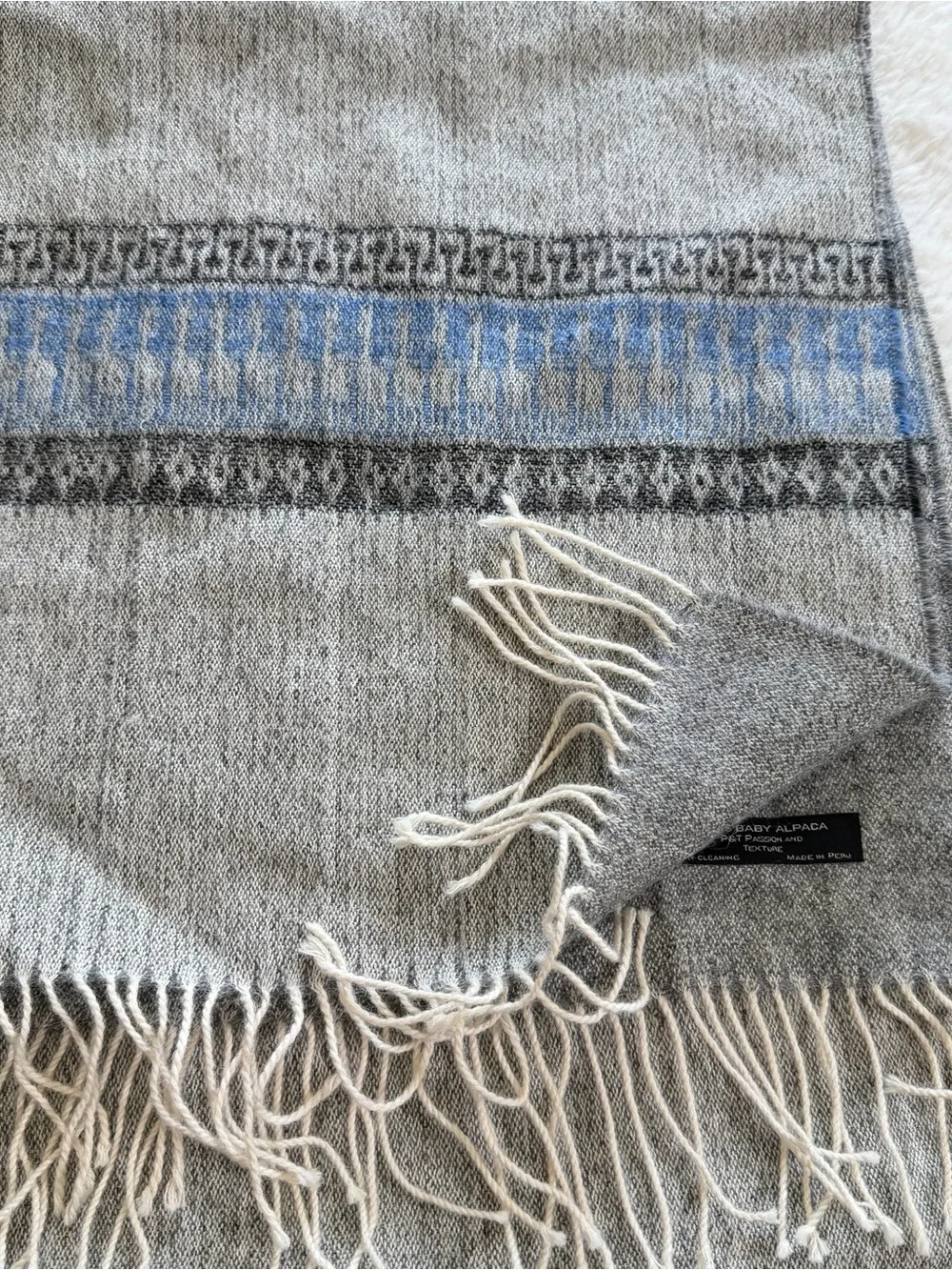 100% Baby Alpaca Scarf Gray Blue Geometric Fringe Peru Soft Luxury 64”